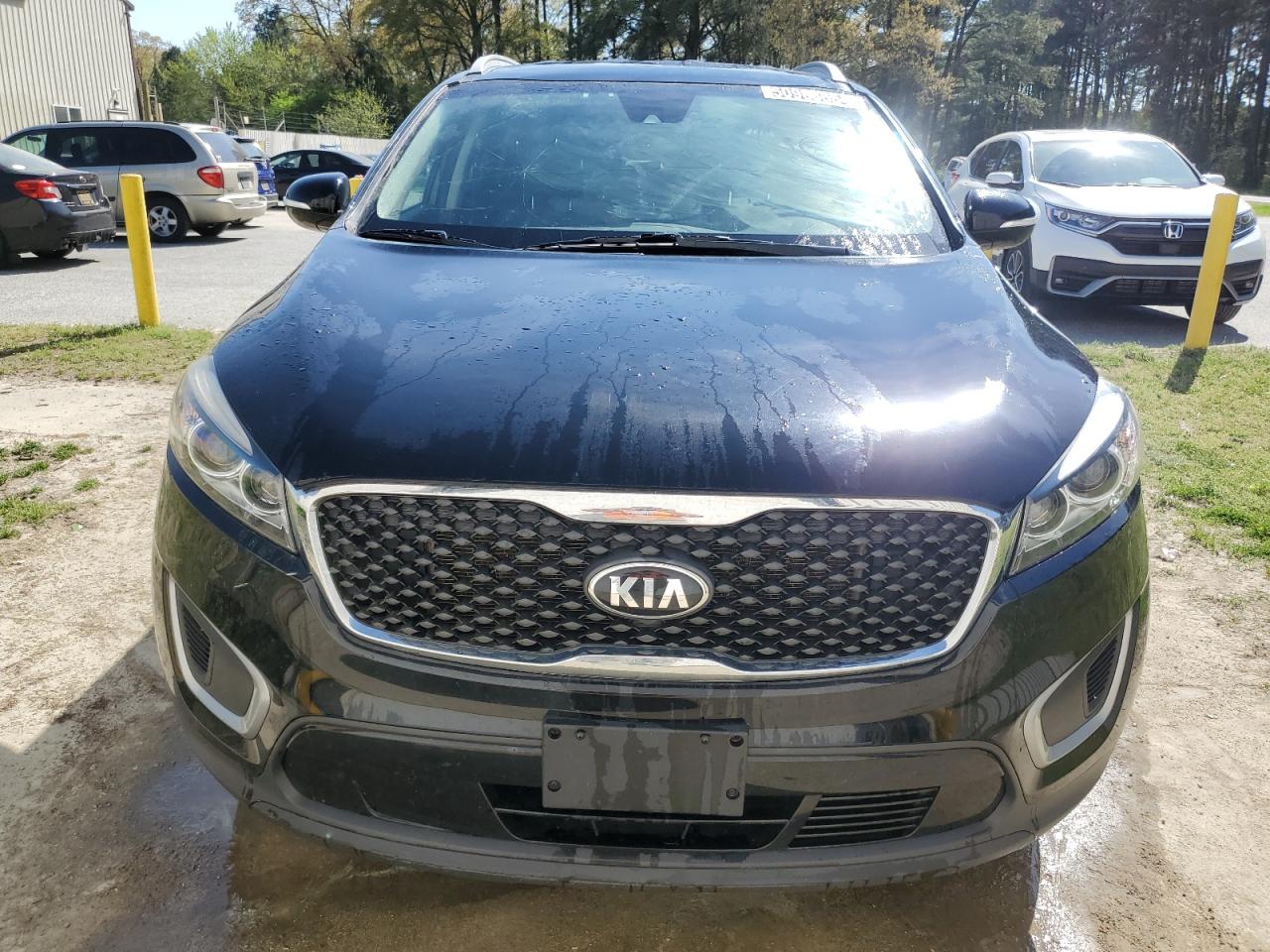 5XYPG4A35JG413537 2018 Kia Sorento Lx