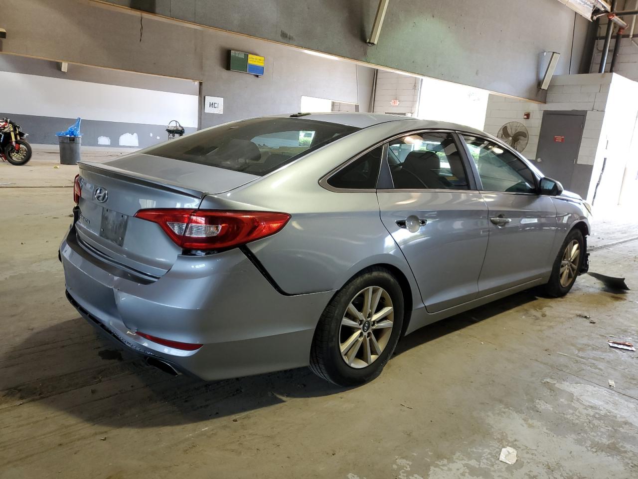 5NPE24AF7FH130296 2015 Hyundai Sonata Se