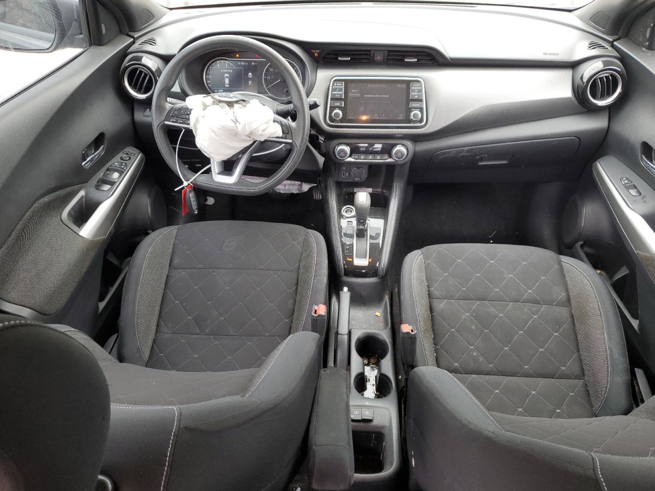 3N1CP5CU5KL552865 2019 Nissan Kicks S