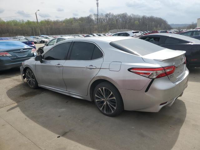 VIN 4T1B11HK2JU583484 2018 Toyota Camry, L no.2