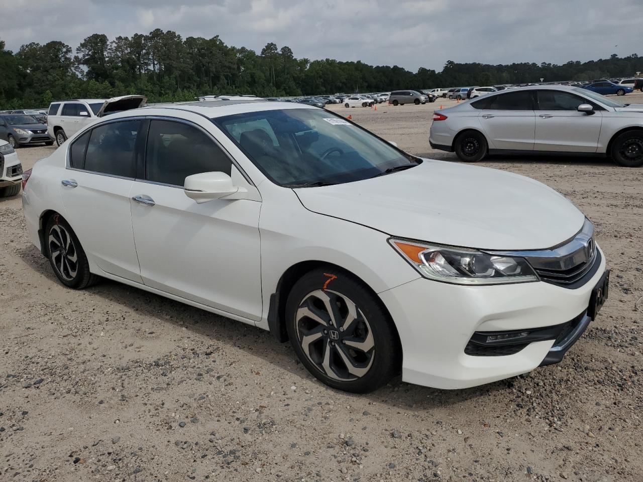 2017 Honda Accord Exl vin: 1HGCR3F82HA001711