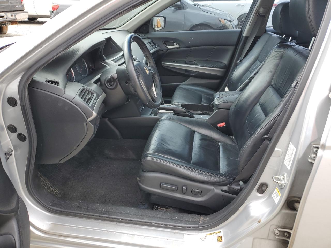 5KBCP3F83AB001946 2010 Honda Accord Exl