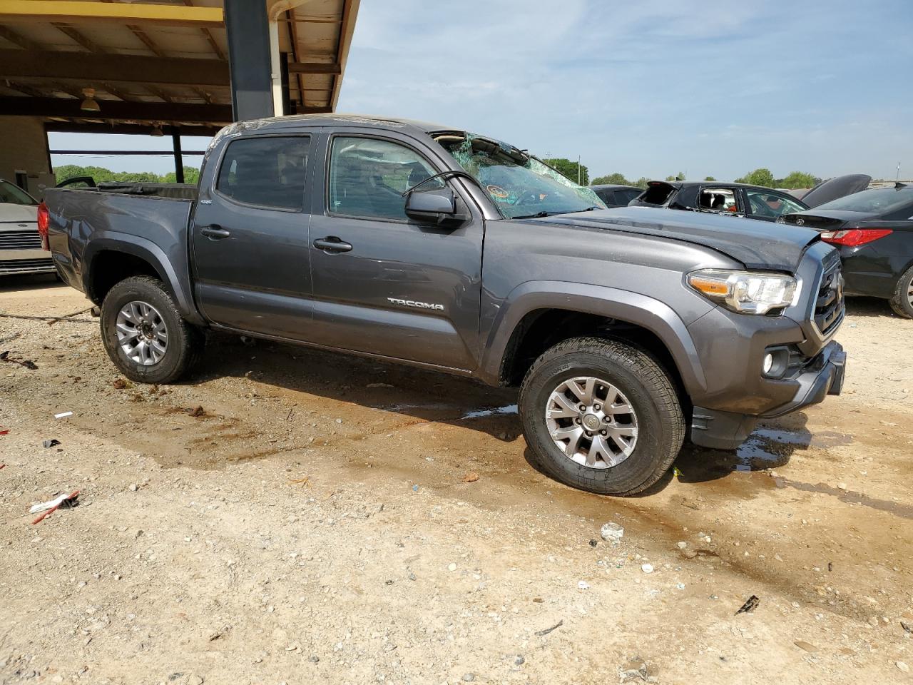 5TFAZ5CN8JX057294 2018 Toyota Tacoma Double Cab