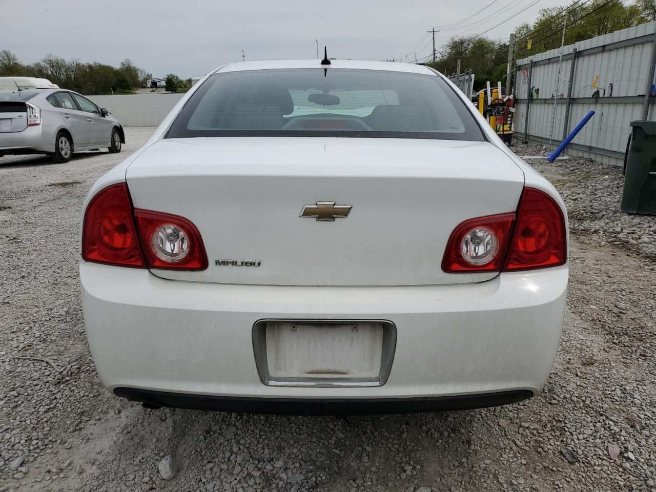 1G1ZB5EB3AF270758 2010 Chevrolet Malibu Ls