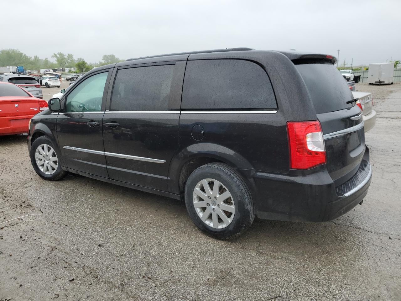 2014 Chrysler Town & Country Touring vin: 2C4RC1BG5ER330017