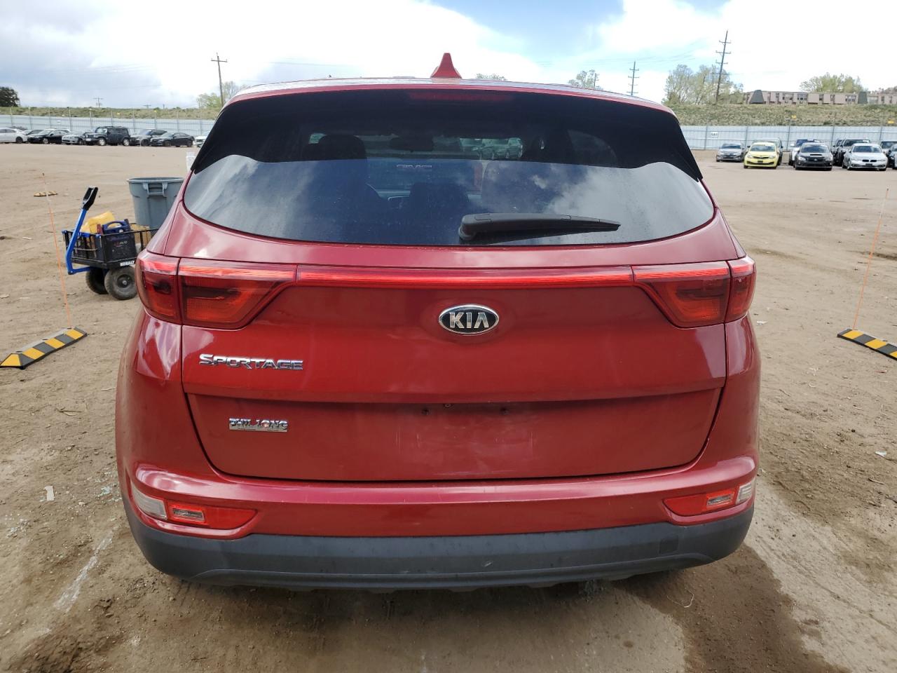 KNDPMCAC8H7256354 2017 Kia Sportage Lx