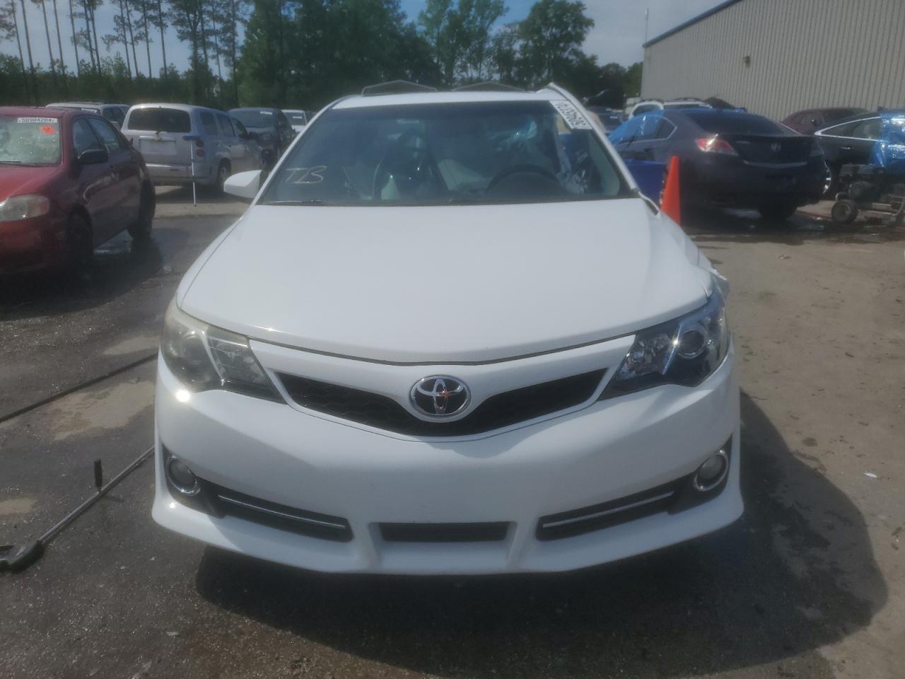 4T1BF1FK5CU552463 2012 Toyota Camry Base