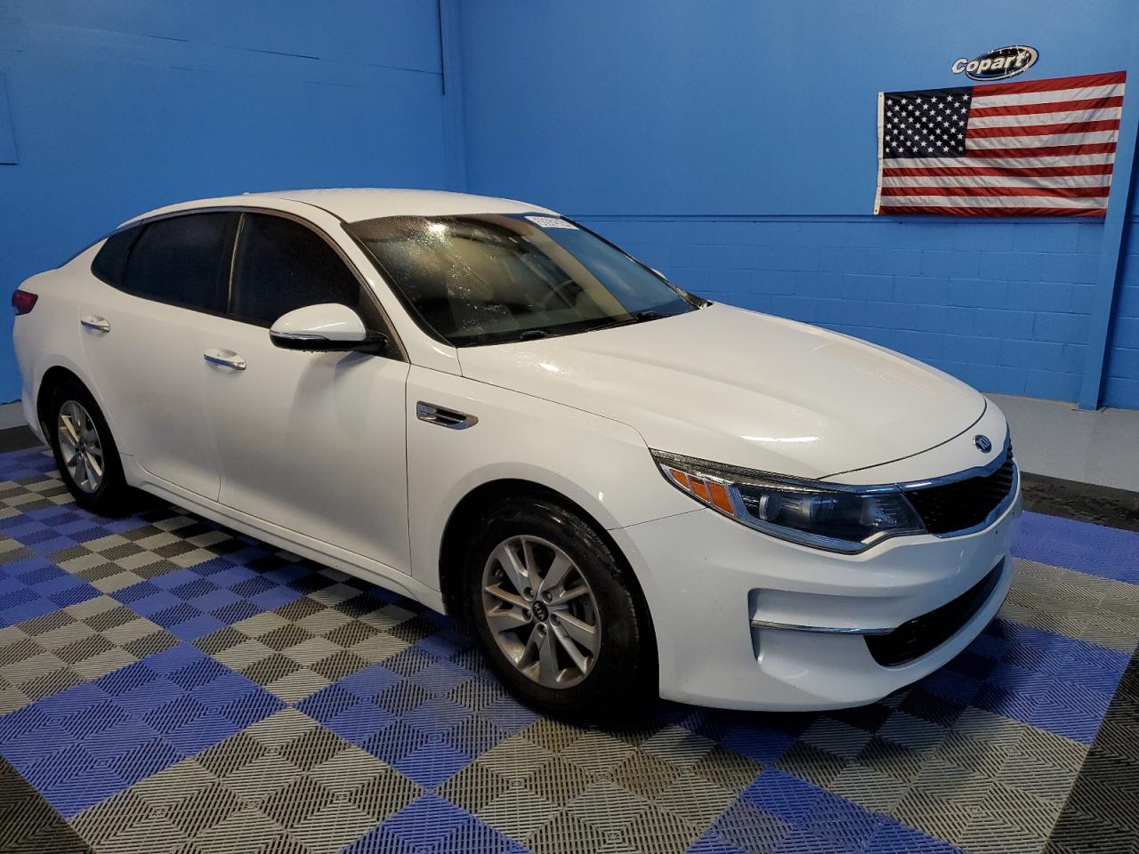 KNAGT4L31G5089333 2016 Kia Optima Lx