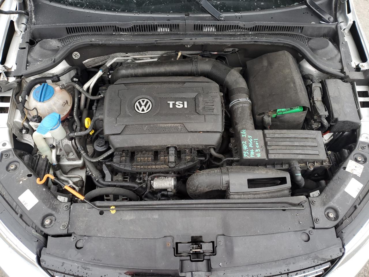 3VWL17AJ3EM422579 2014 Volkswagen Jetta Sel