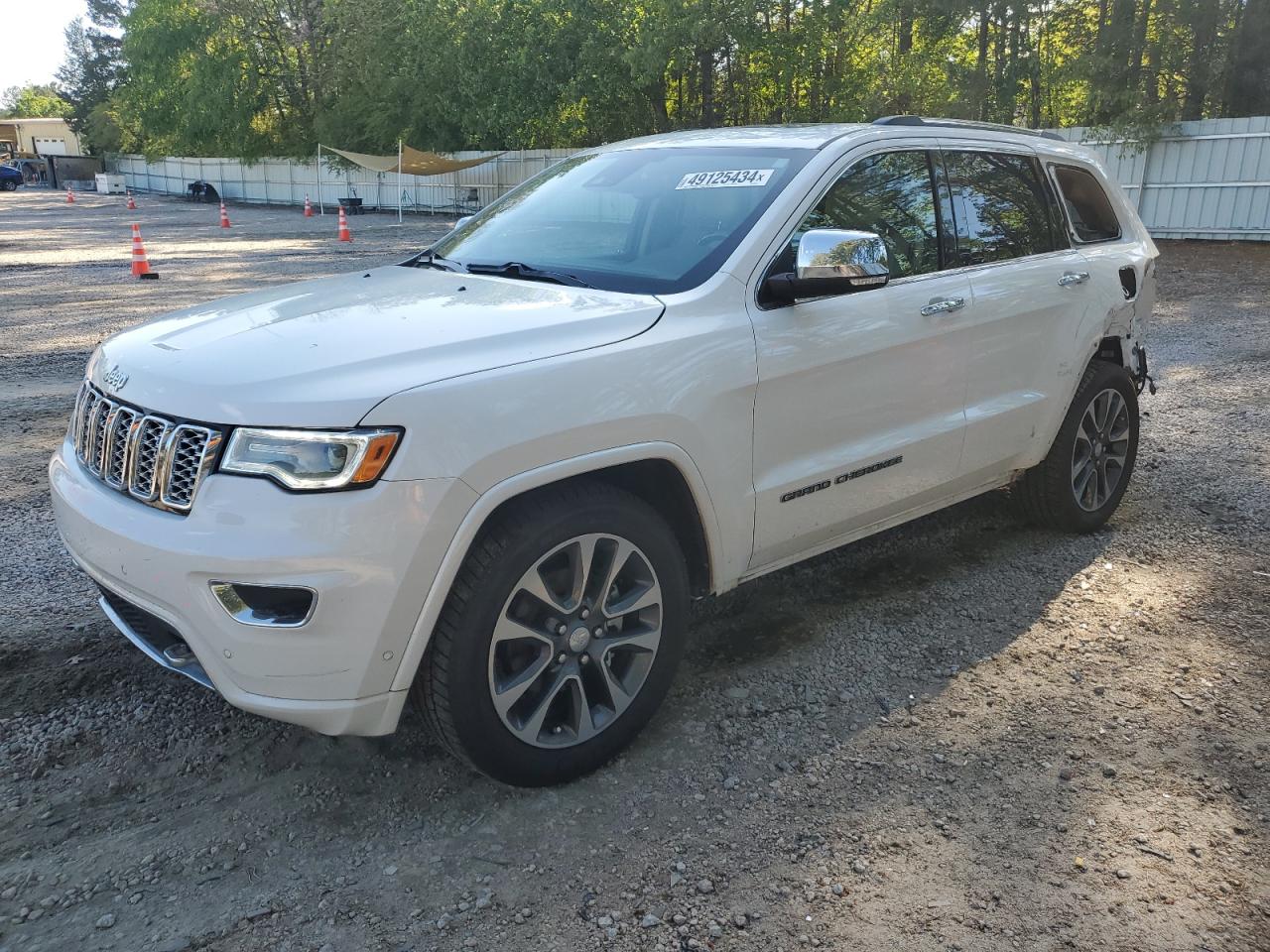 1C4RJFCG4JC425785 2018 Jeep Grand Cherokee Overland