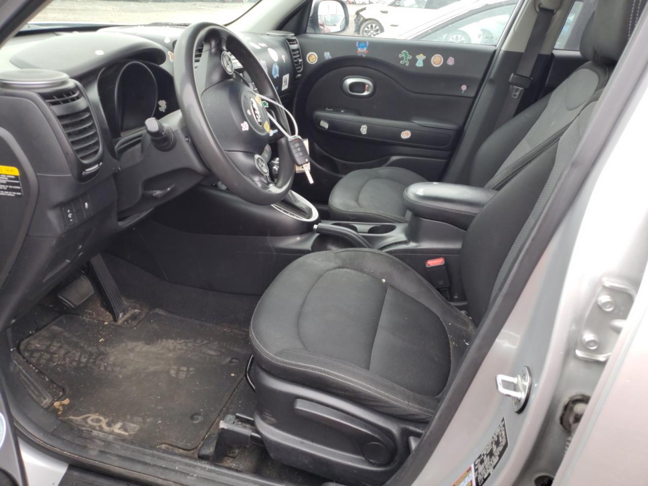 KNDJP3A52J7510628 2018 Kia Soul +