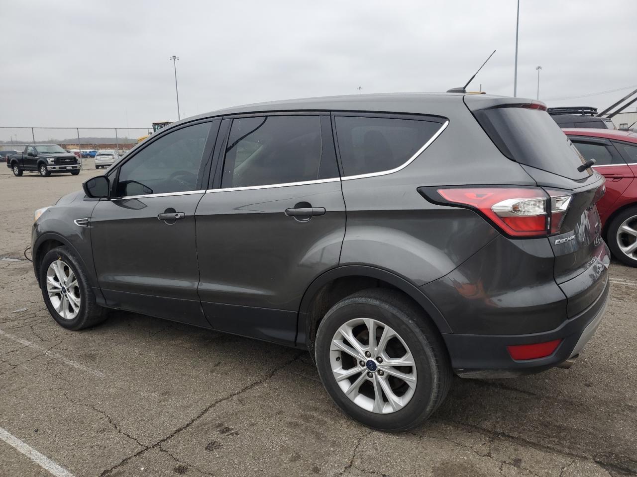 2017 Ford Escape Se vin: 1FMCU0GD8HUB99695