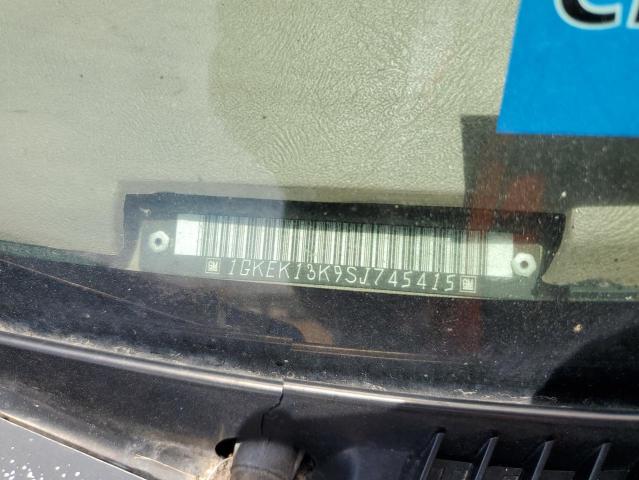 1995 GMC Yukon VIN: 1GKEK13K9SJ745415 Lot: 51390694