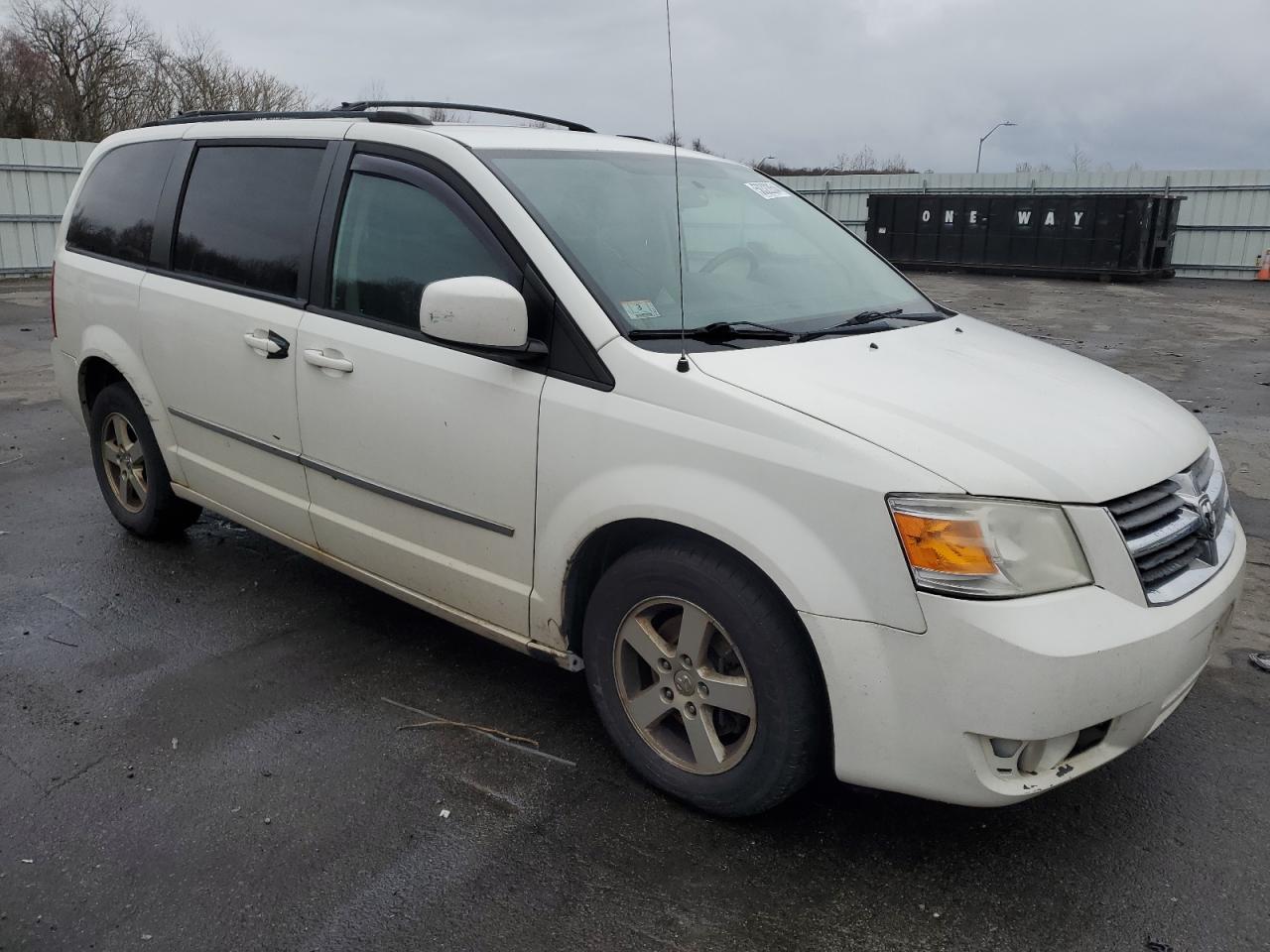 2D4RN5D19AR121838 2010 Dodge Grand Caravan Sxt