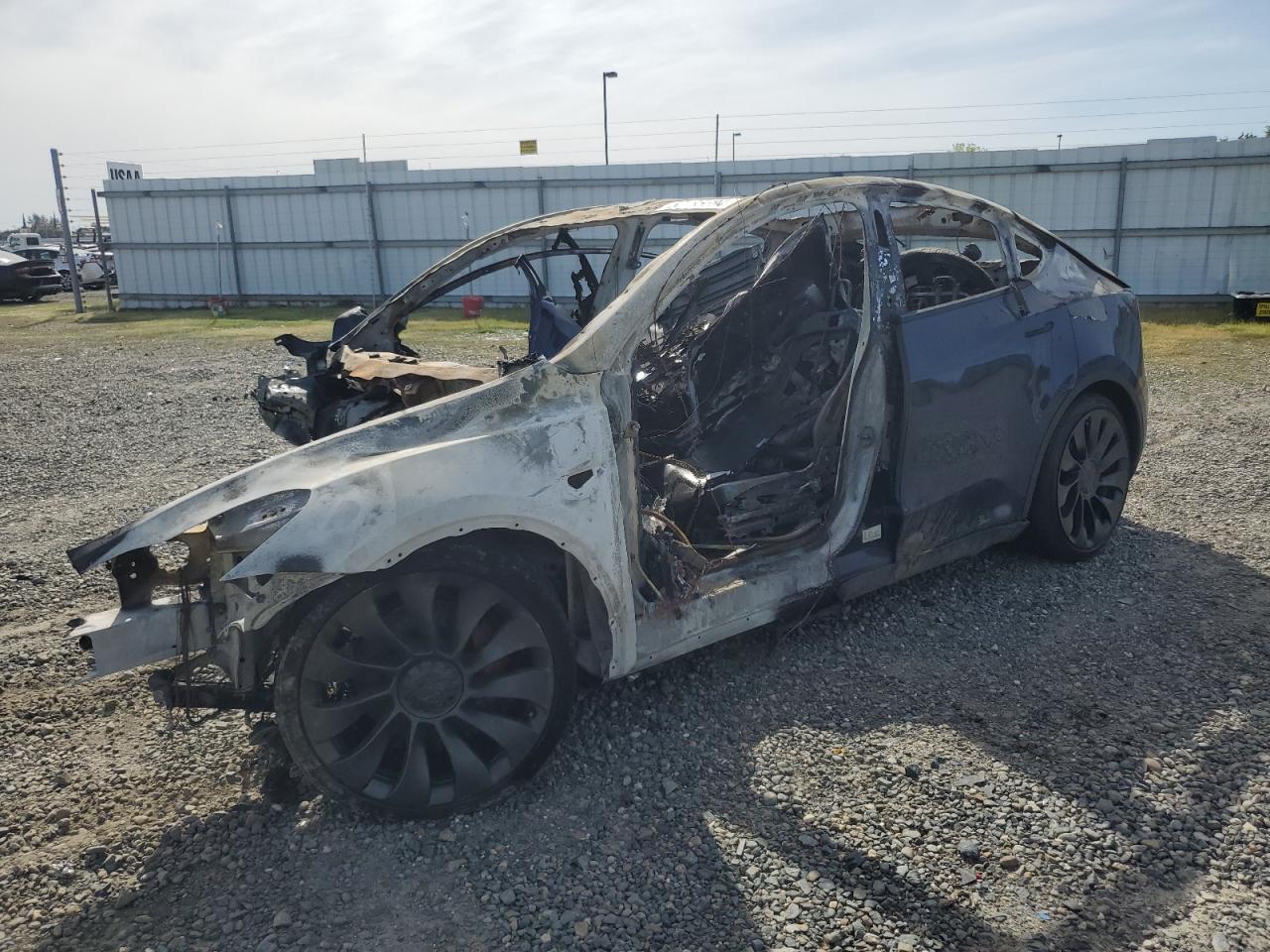 7SAYGDEF1PF621345 2023 Tesla Model Y