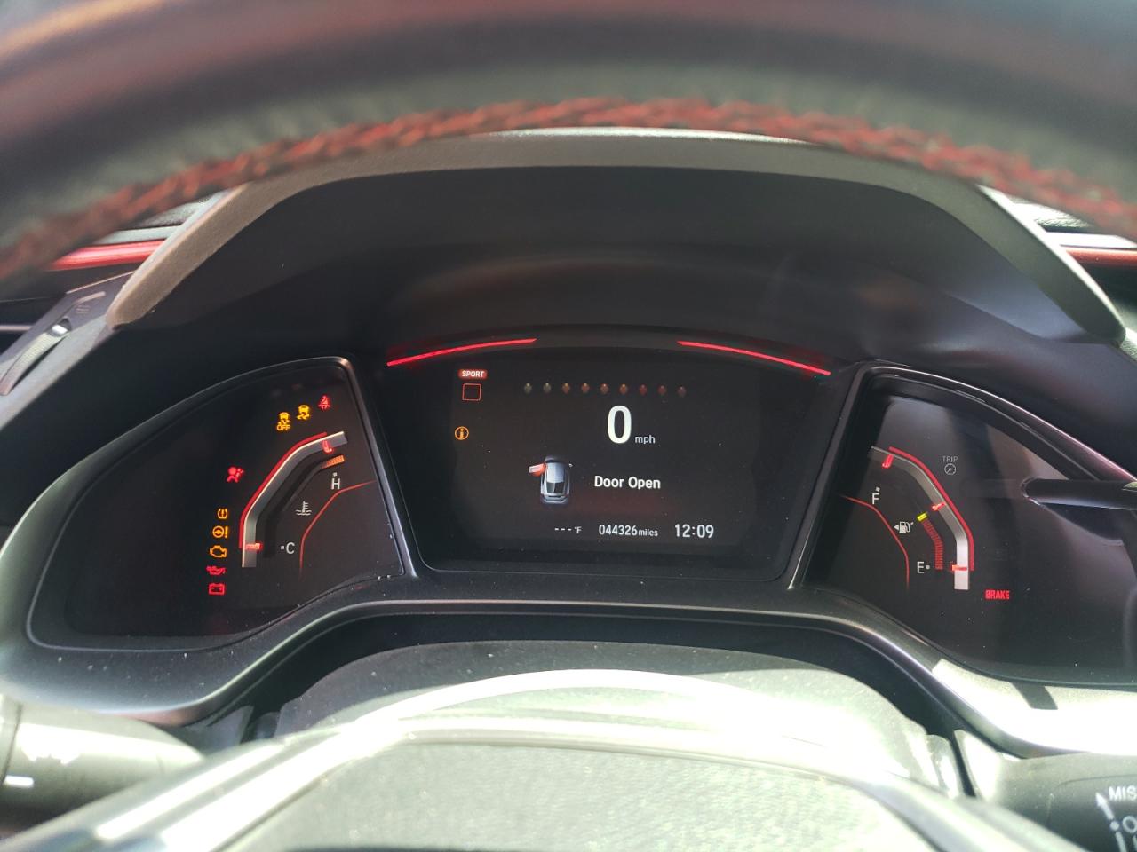 SHHFK8G76JU203563 2018 Honda Civic Type-R Touring