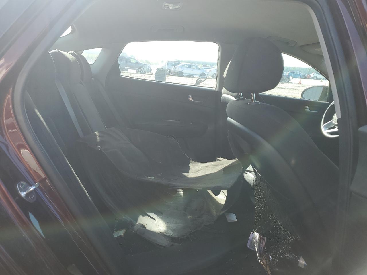 5XXGT4L38KG290587 2019 Kia Optima Lx