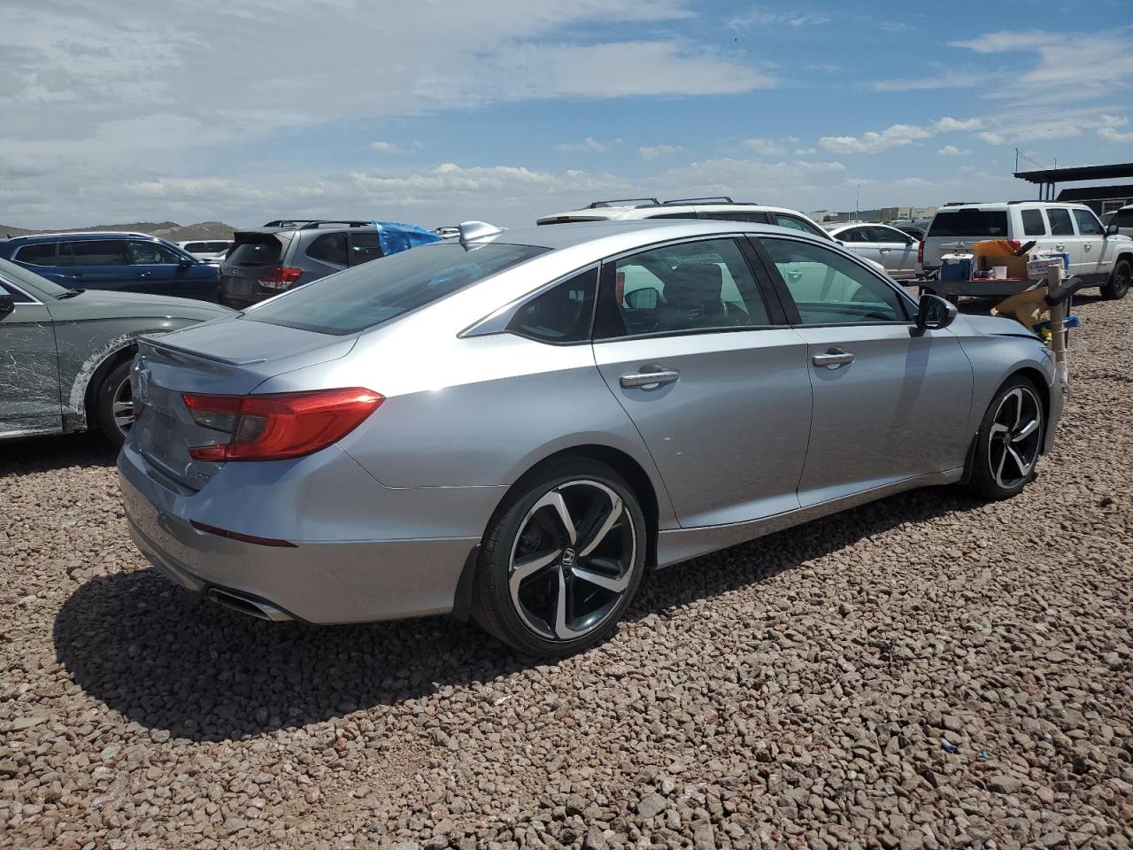 1HGCV2F30JA002968 2018 Honda Accord Sport