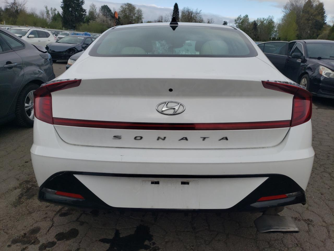 2022 Hyundai Sonata Sel vin: KMHL64JAXNA237036