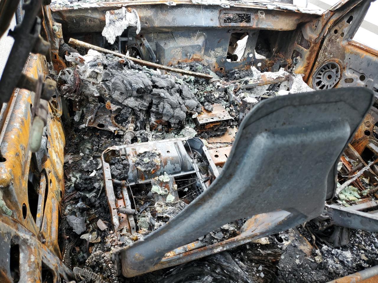 1FMDU34X3TUB47923 1996 Ford Explorer