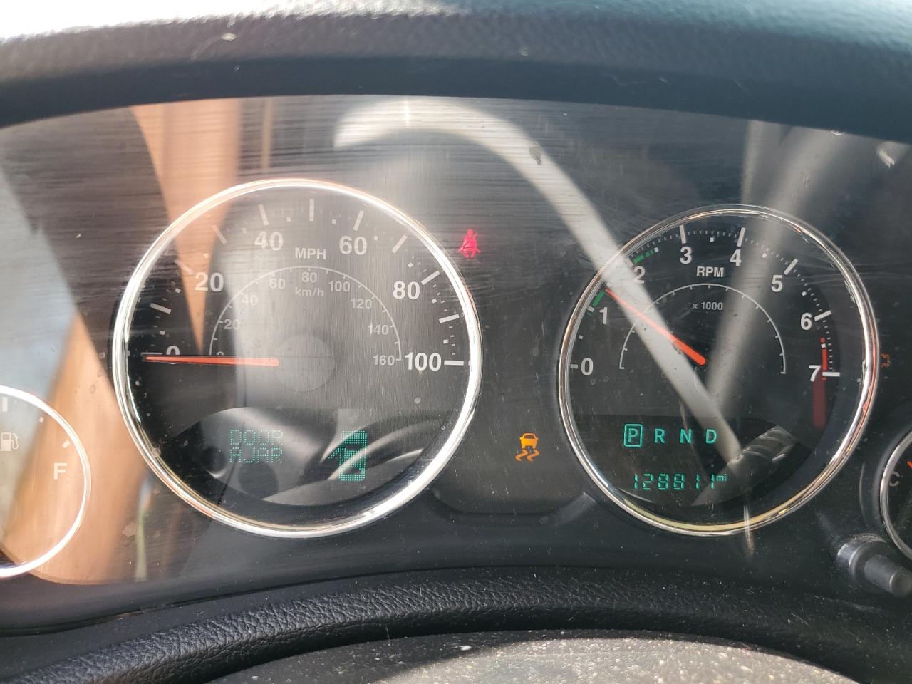 1C4BJWEG1HL534360 2017 Jeep Wrangler Unlimited Sahara