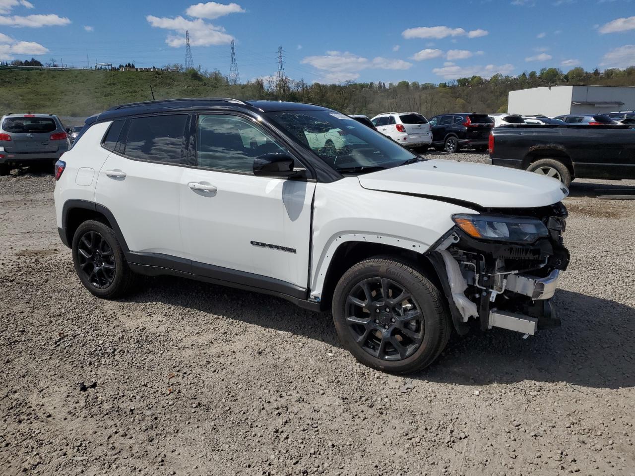 3C4NJDBN6PT510160 2023 Jeep Compass Latitude