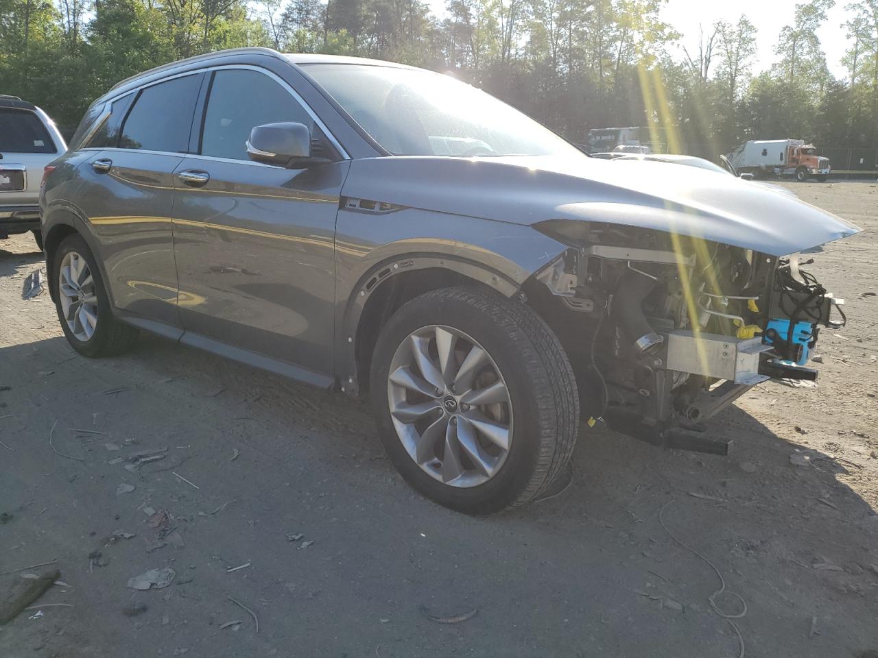 3PCAJ5M35KF147759 2019 Infiniti Qx50 Essential