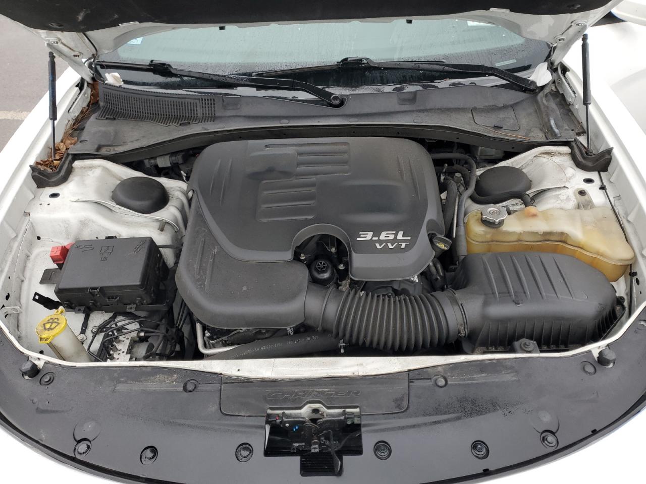 2C3CDXBG4KH724765 2019 Dodge Charger Sxt