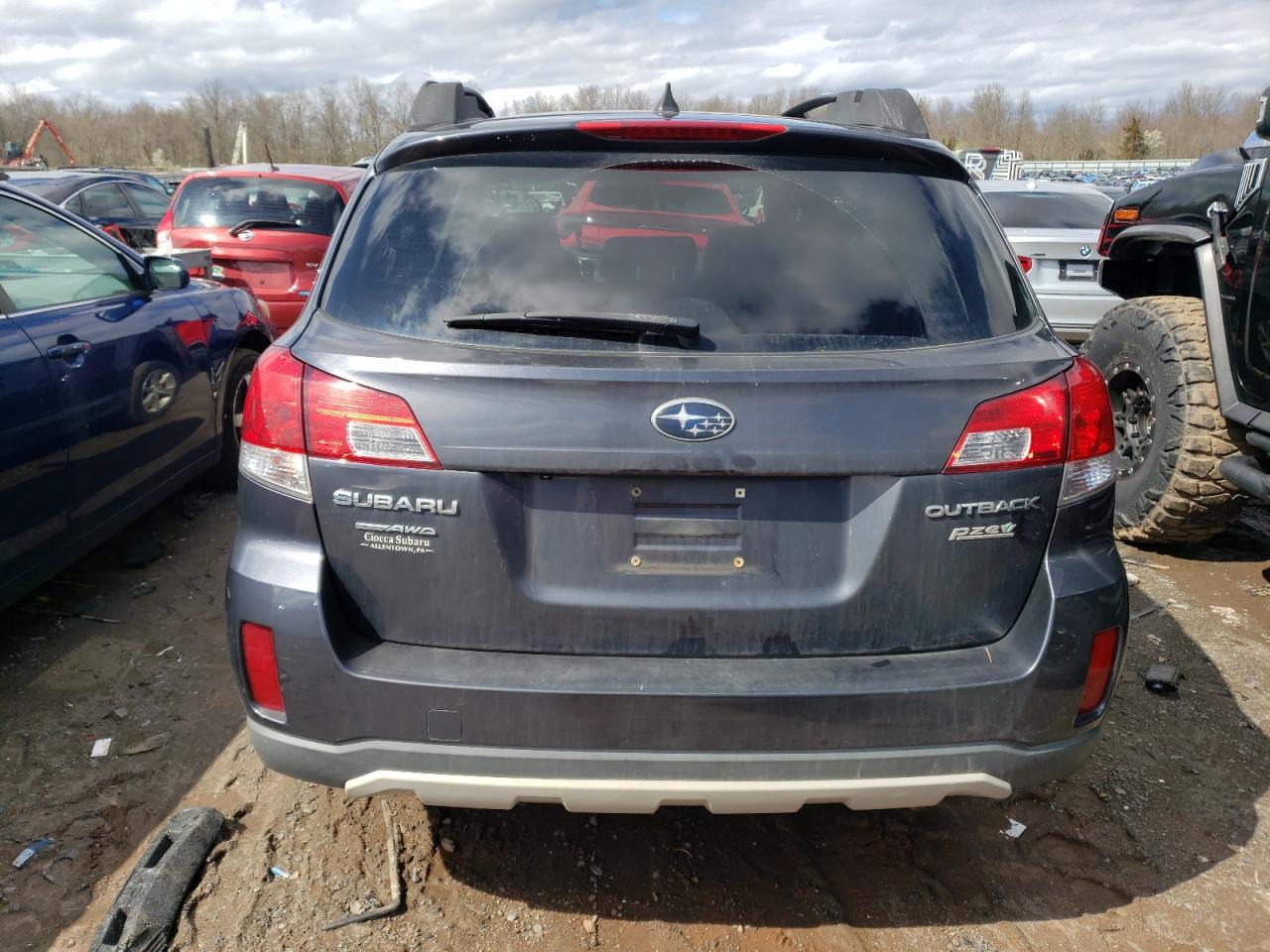 2013 Subaru Outback 2.5I Limited vin: 4S4BRBKC0D3221521