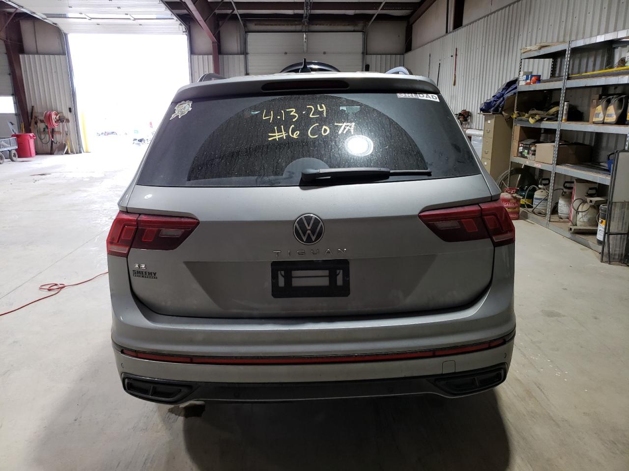 3VVCB7AX1PM058641 2023 Volkswagen Tiguan Se R-Line Black