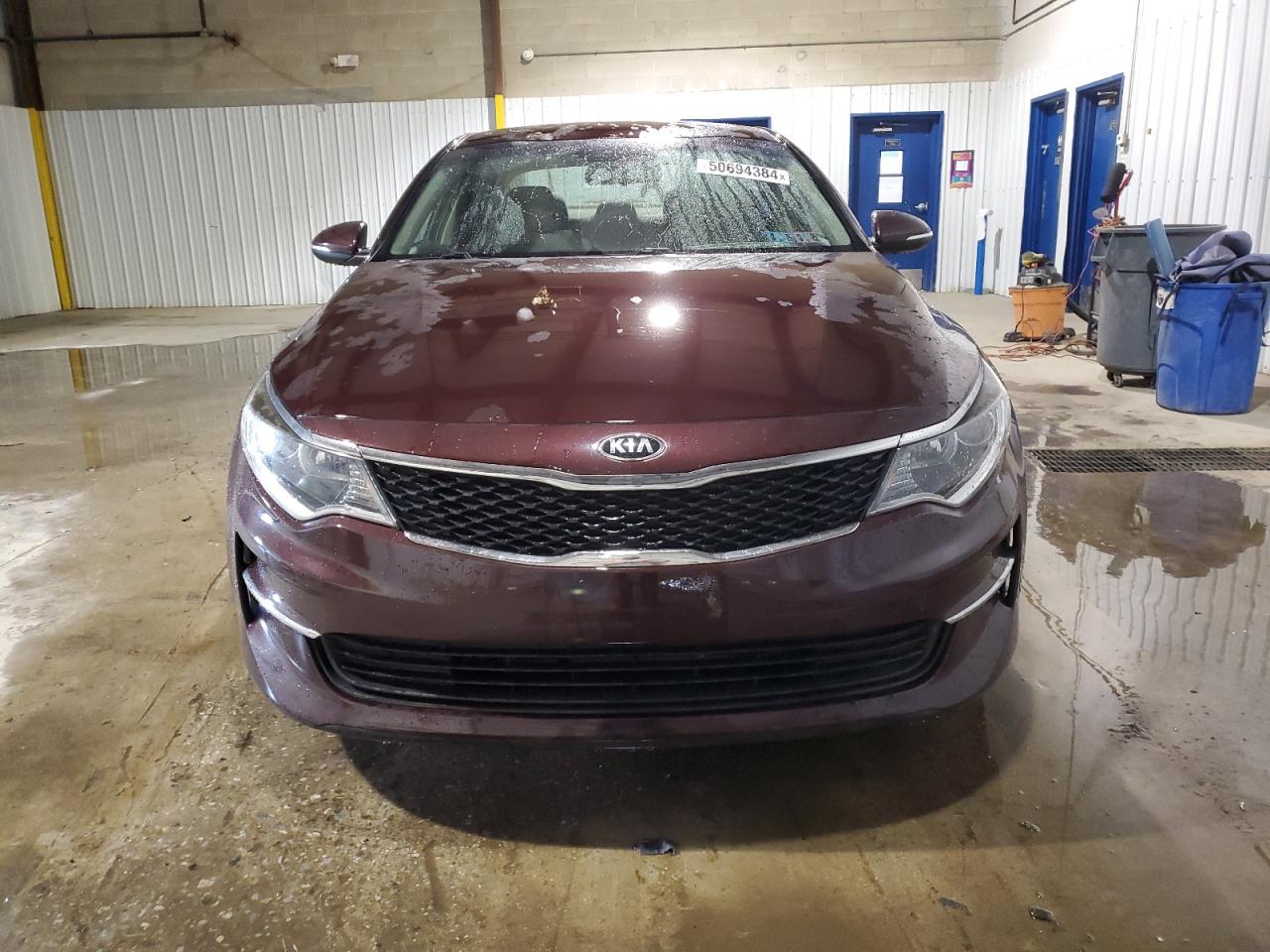 5XXGT4L39JG233281 2018 Kia Optima Lx