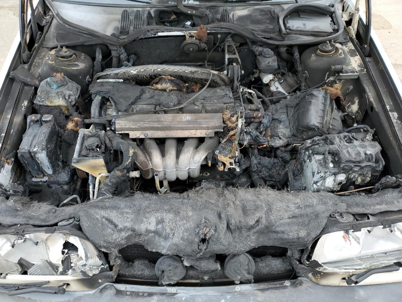 YV1LW5542T2178564 1996 Volvo 850 Base