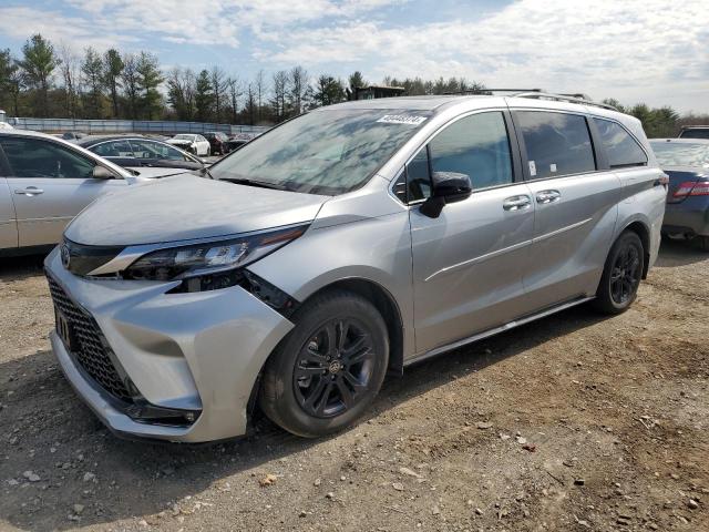 2024 TOYOTA SIENNA XSE - 5TDDSKFC1RS113961