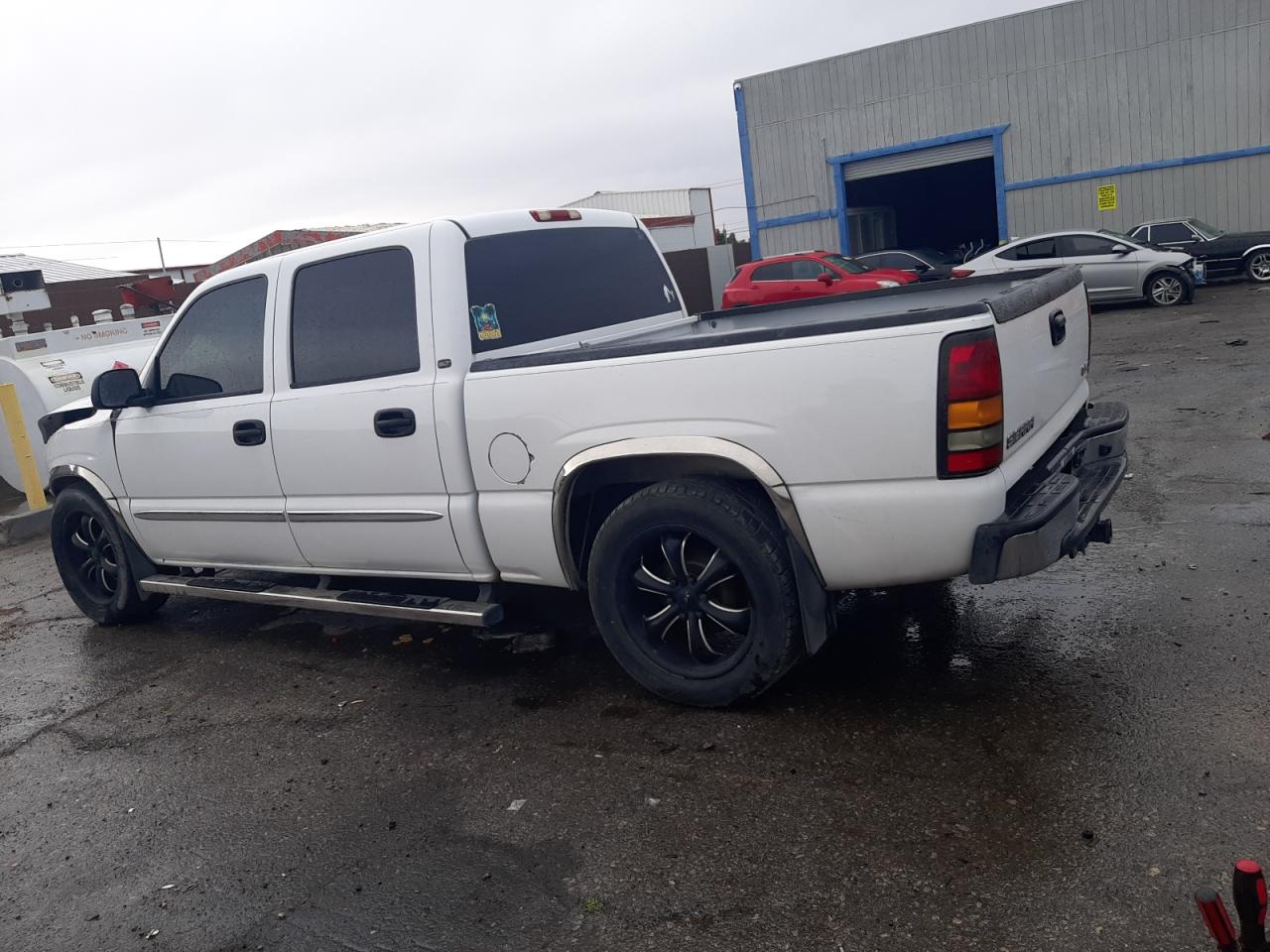 2GTEC13T551132059 2005 GMC New Sierra C1500