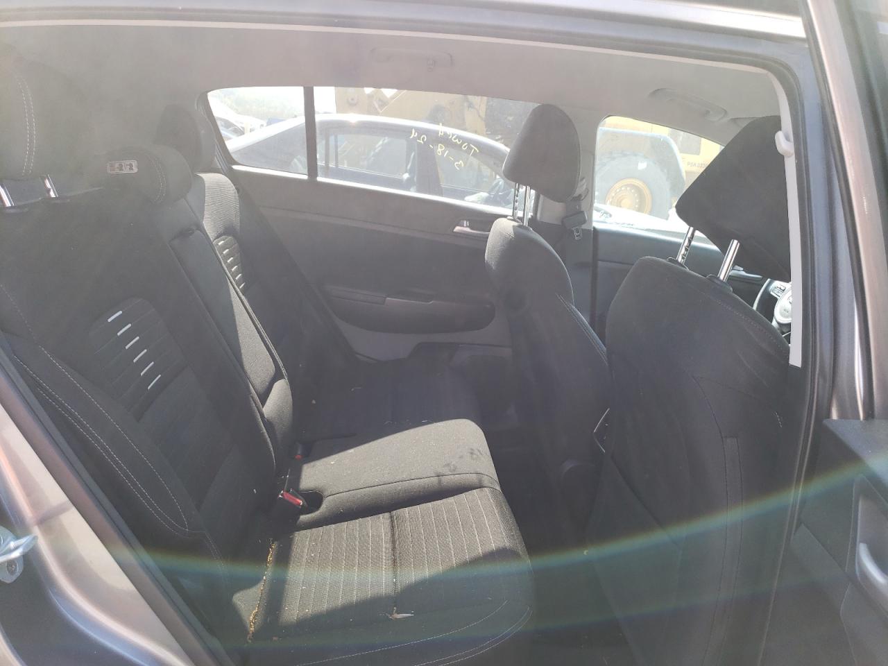 KNDPM3AC6H7133720 2017 Kia Sportage Lx