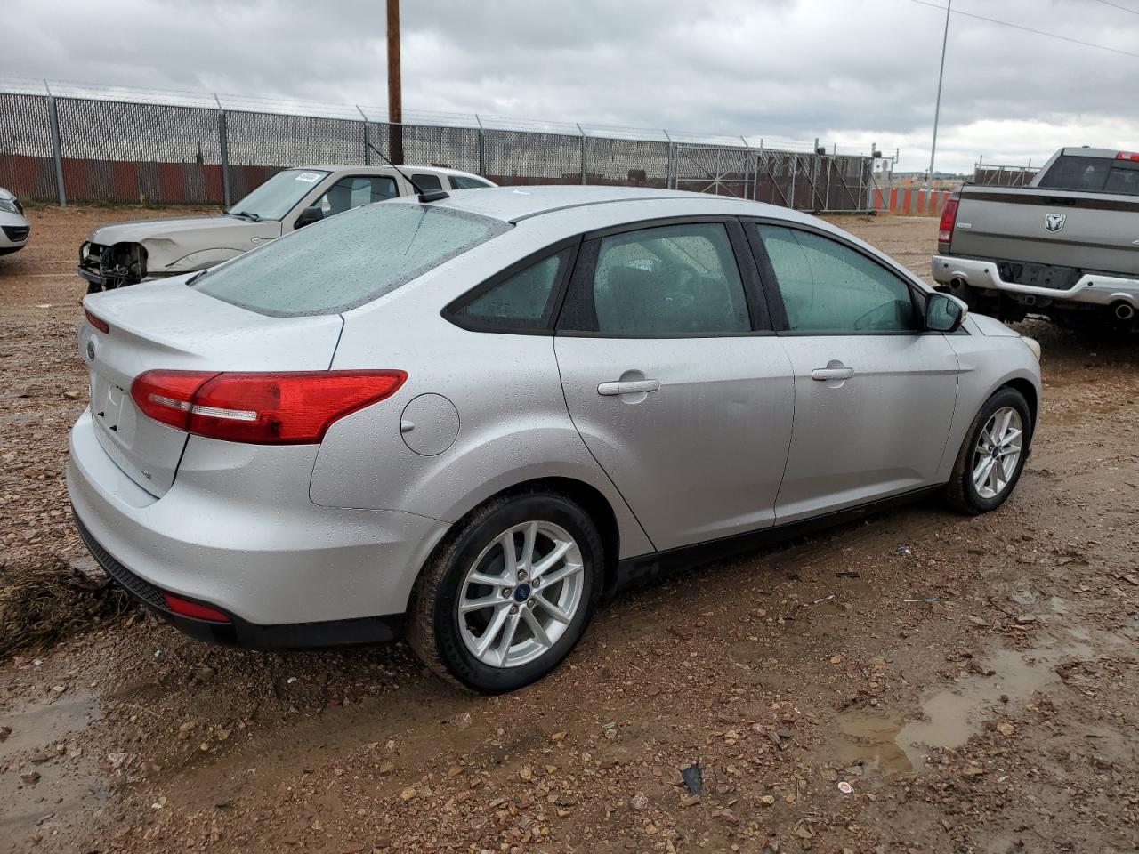 1FADP3F27FL202953 2015 Ford Focus Se