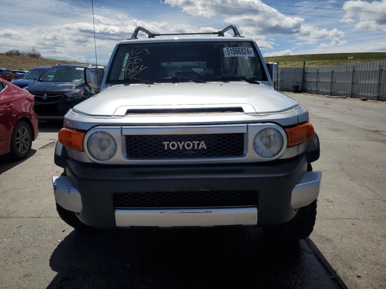 JTEBU11F470068572 2007 Toyota Fj Cruiser