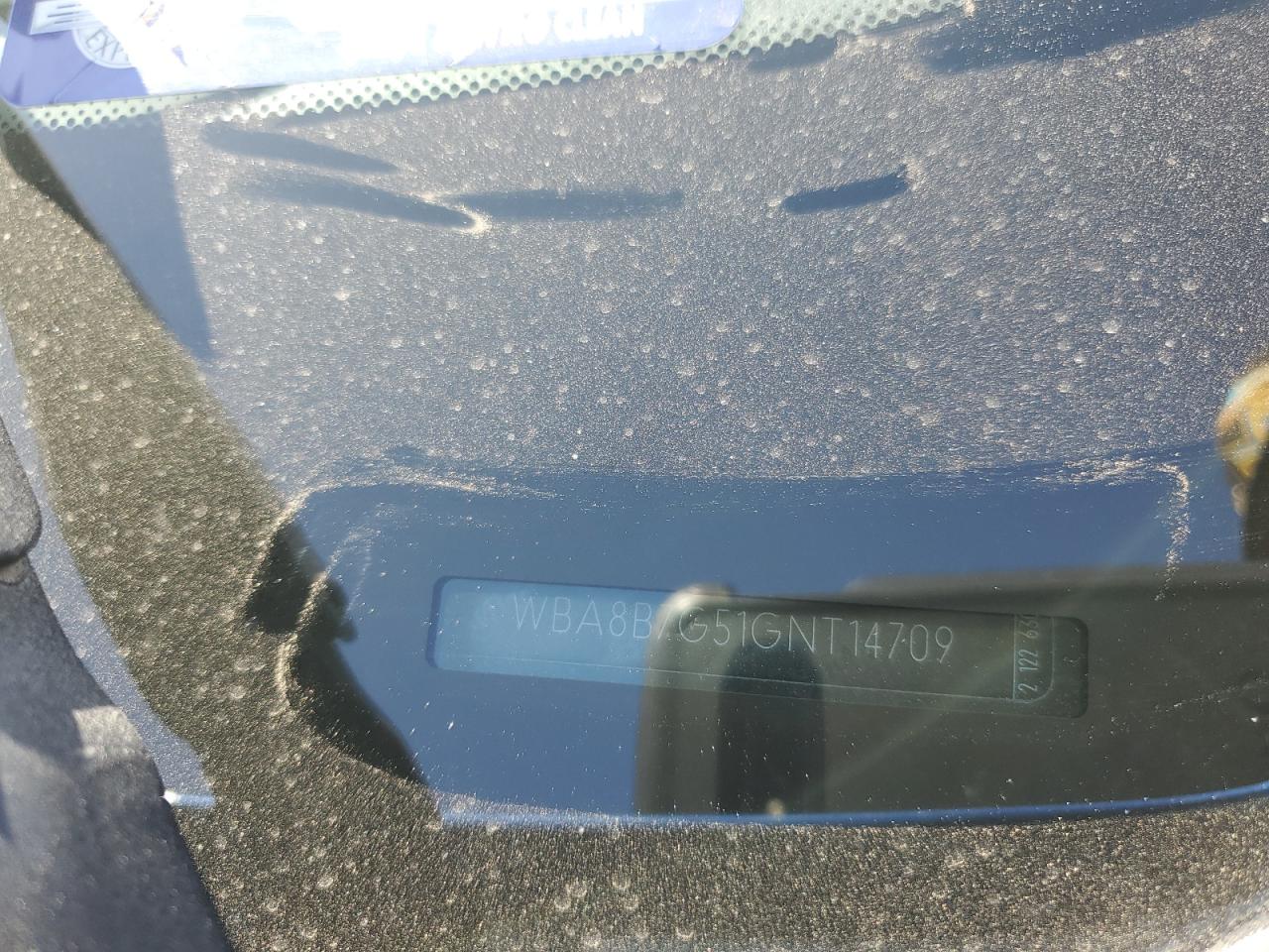 WBA8B7G51GNT14709 2016 BMW 340 Xi