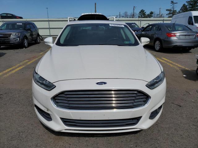  FORD FUSION 2015 Белый