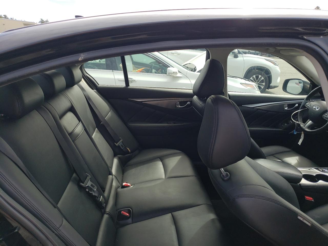 JN1EV7ARXHM836838 2017 Infiniti Q50 Premium