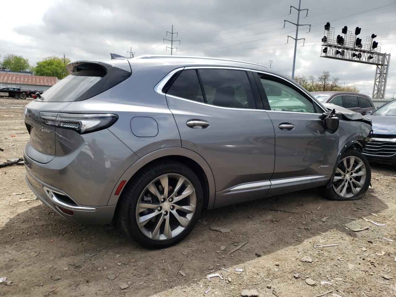 LRBFZSR46MD062940 2021 Buick Envision Avenir