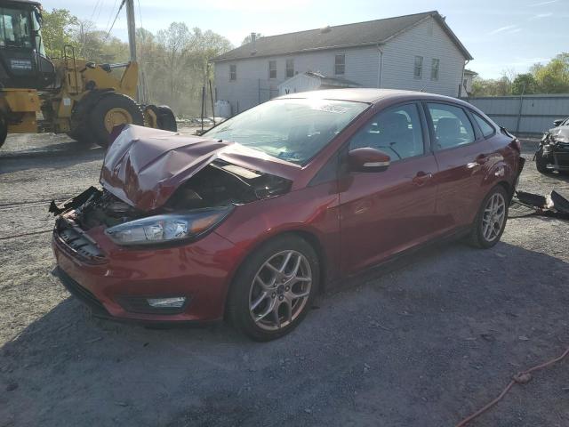 Lot #2524382056 2015 FORD FOCUS SE salvage car