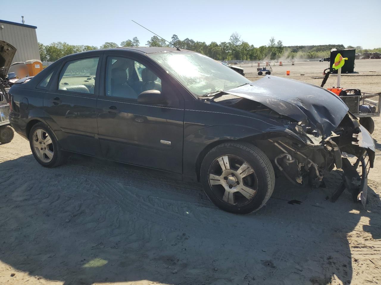 1FAFP38373W240580 2003 Ford Focus Zts