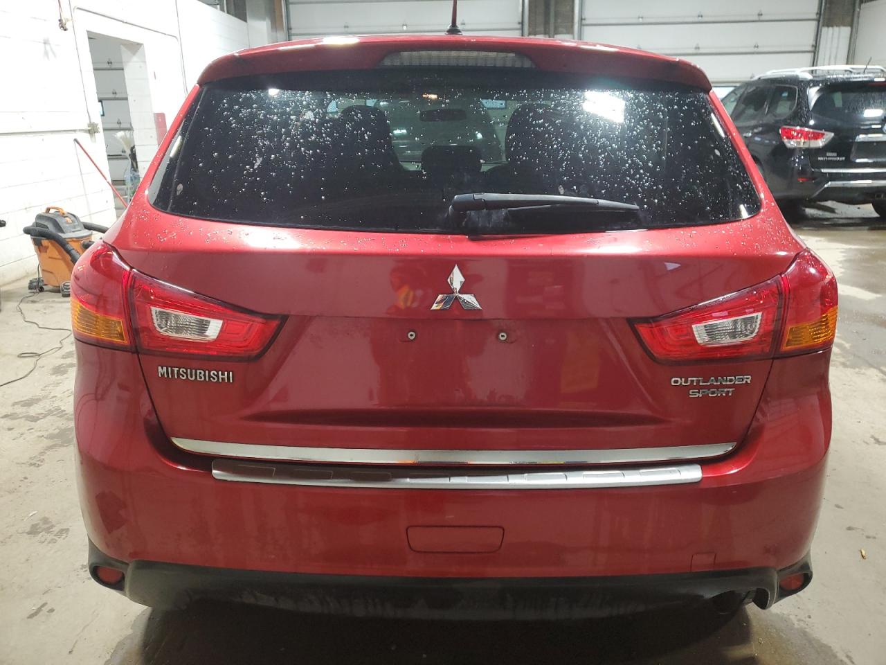 2014 Mitsubishi Outlander Sport Es vin: 4A4AR3AUXEE023141