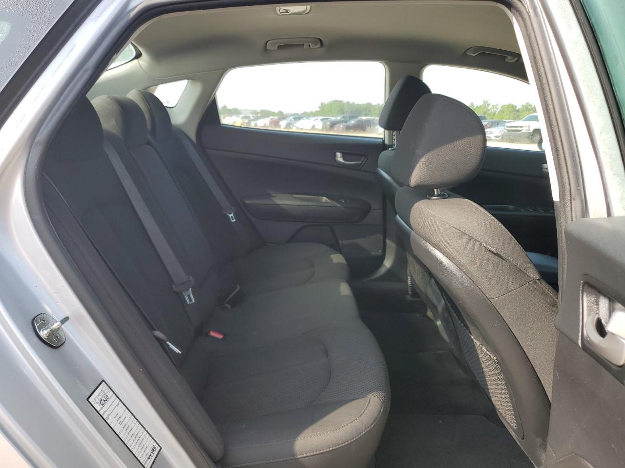 5XXGT4L33LG418297 2020 Kia Optima Lx