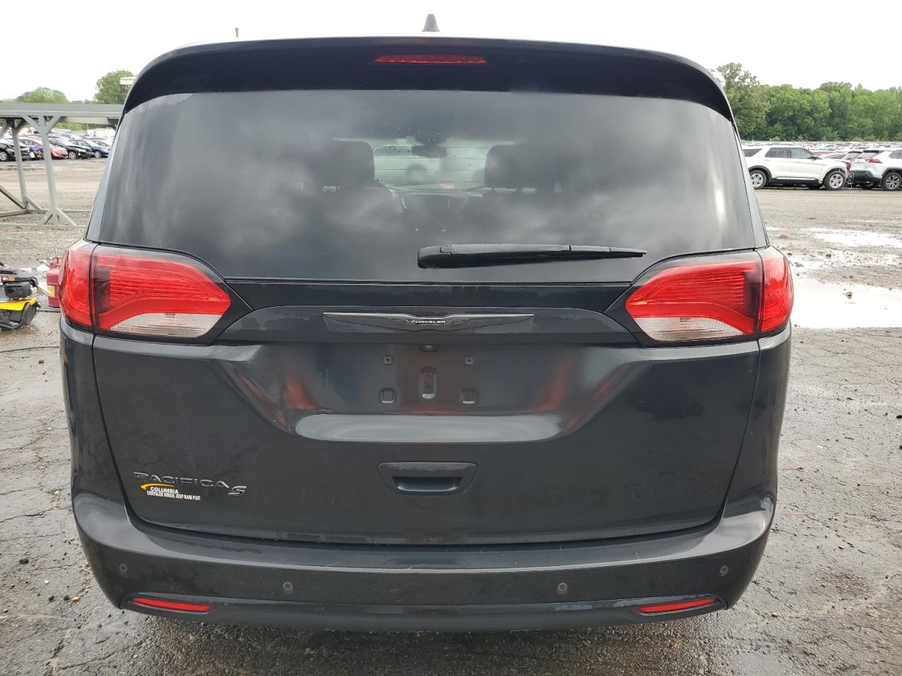 2020 Chrysler Pacifica Touring L Plus vin: 2C4RC1EG0LR240623