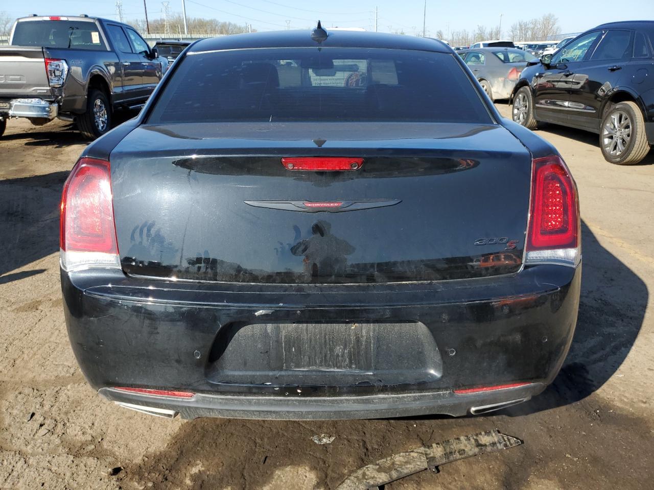 2C3CCABG5FH792708 2015 Chrysler 300 S