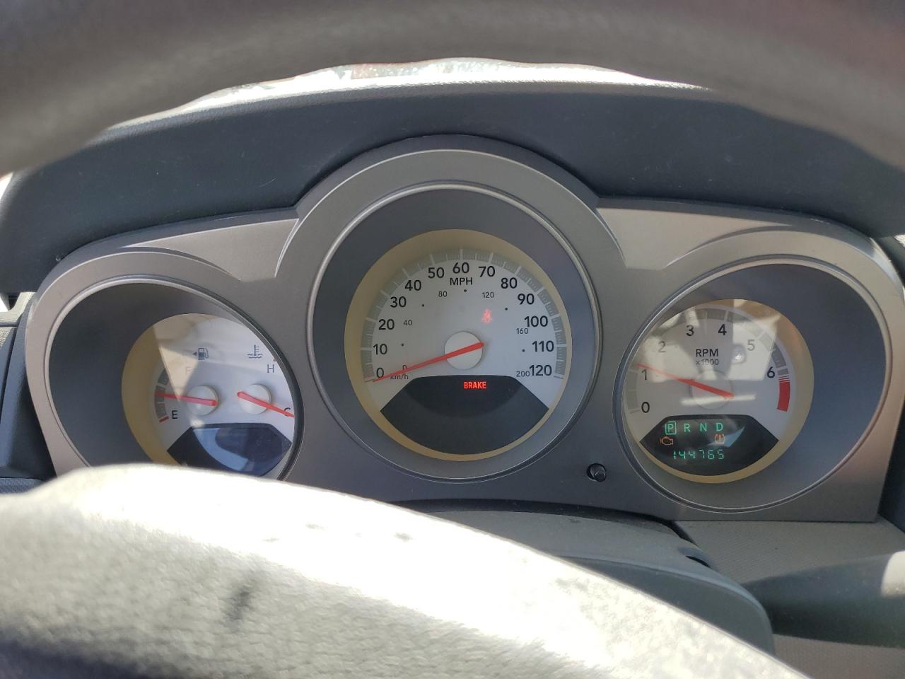 1B3LC46K28N686725 2008 Dodge Avenger Se