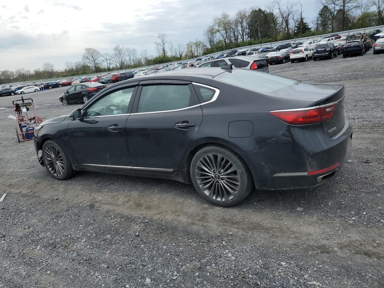 KNALC4J14H5067666 2017 Kia Cadenza Premium
