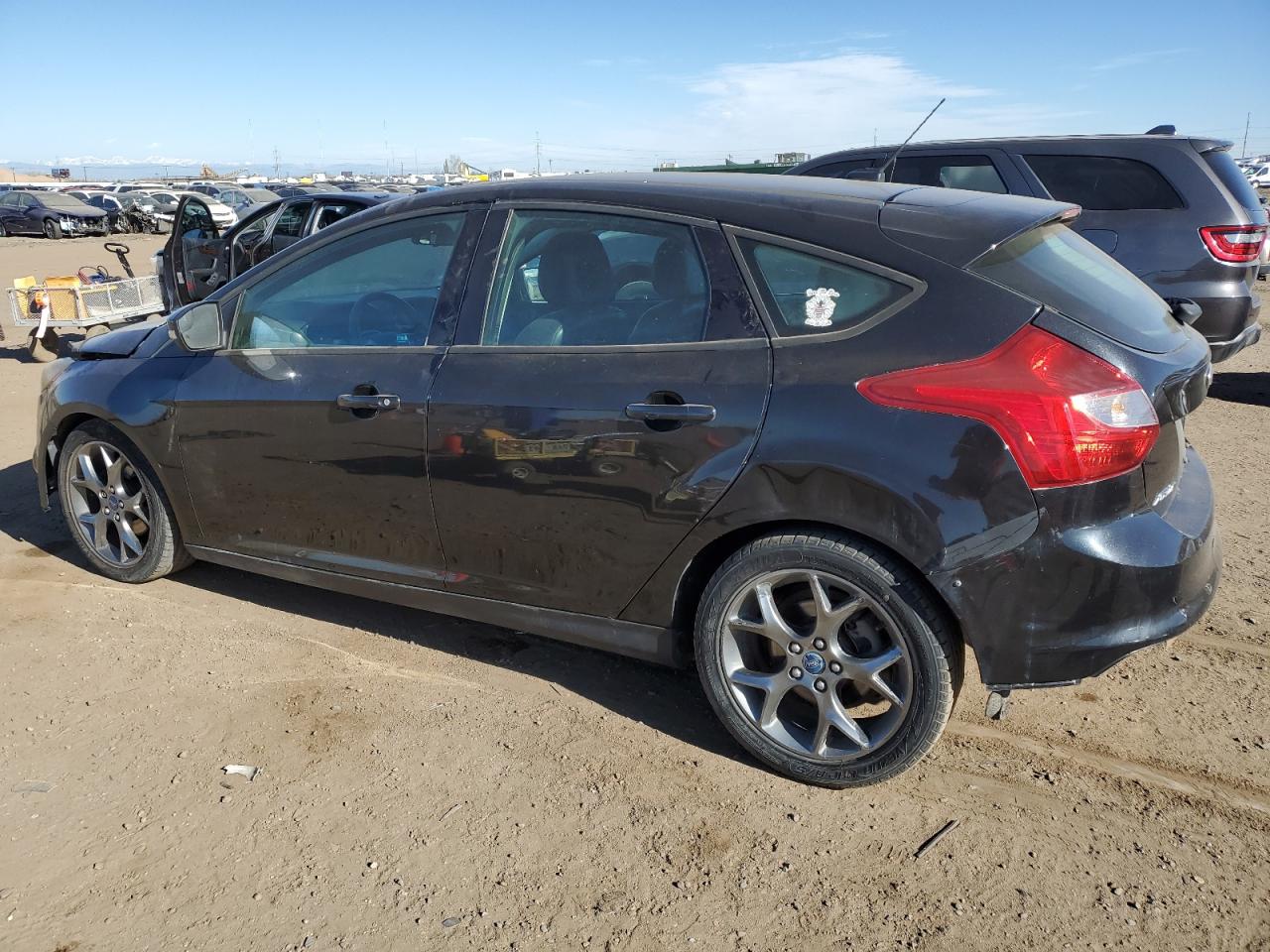 2014 Ford Focus Se vin: 1FADP3K25EL123415